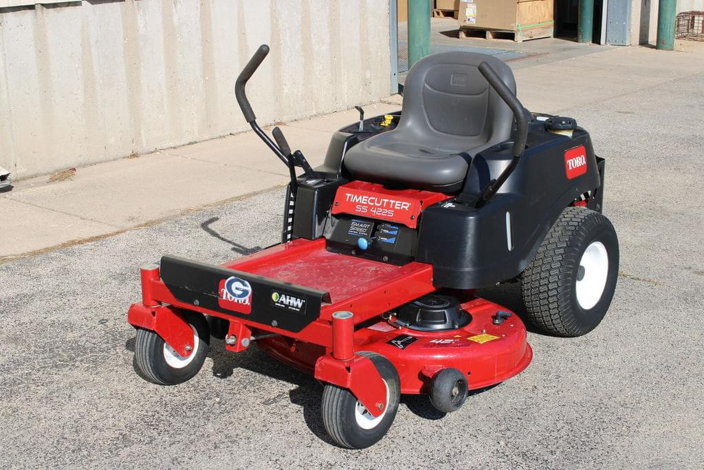 Image of Toro Timecutter SS4225 Primary image