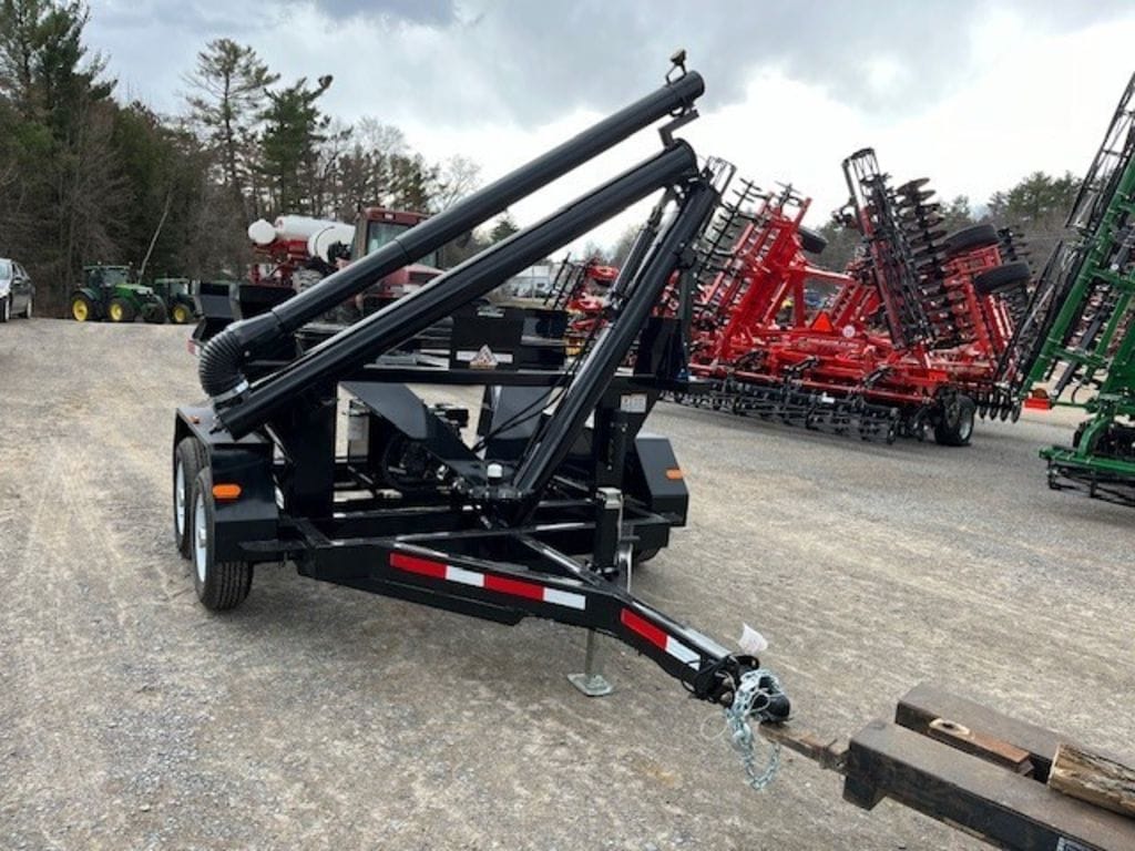 2024 Travis HSC2200 Equipment Image0