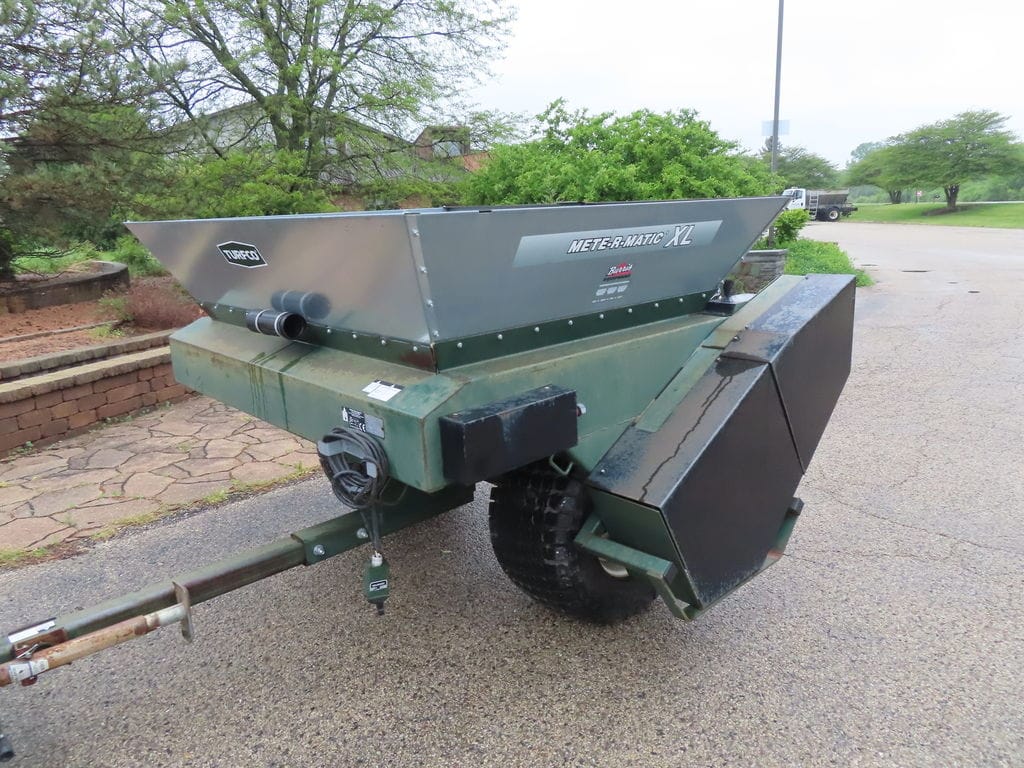 Turfco Mete-R Matic XL Equipment Image0