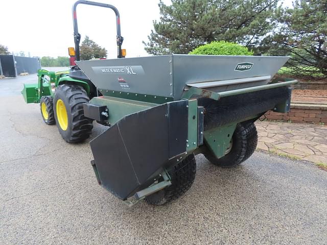 Image of Turfco Mete-R Matic XL equipment image 3