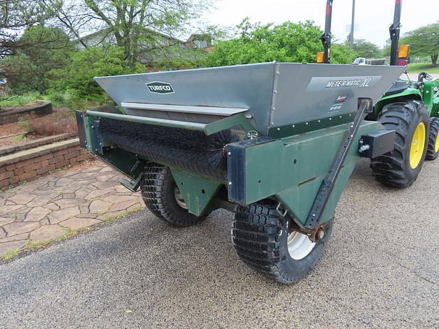 Image of Turfco Mete-R Matic XL equipment image 2