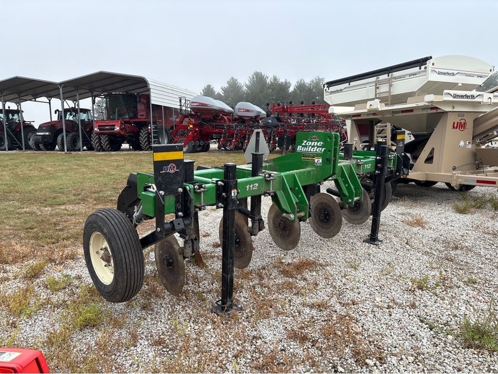 2014 Unverferth 112 Equipment Image0