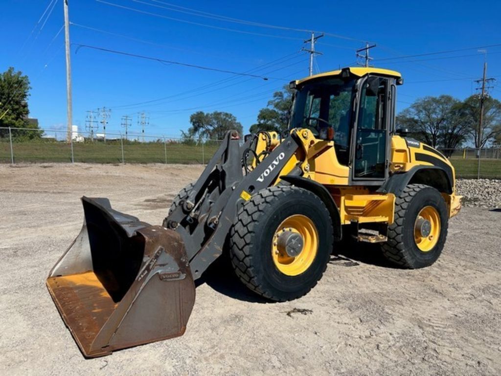 Volvo L50F Equipment Image0