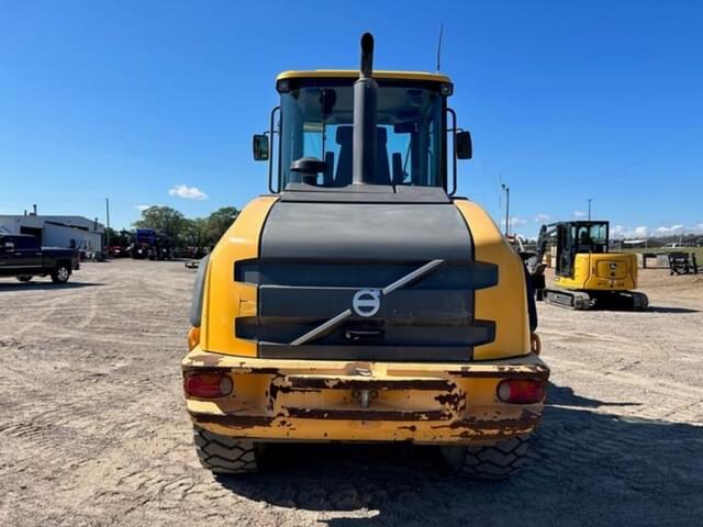 Image of Volvo L50F equipment image 4