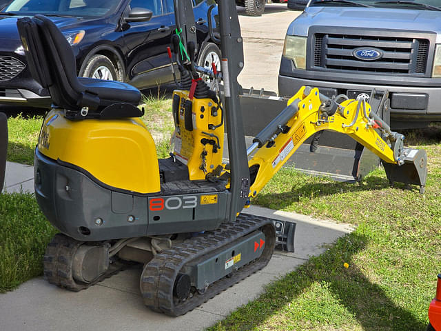 Image of Wacker Neuson 803 equipment image 3