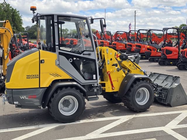 Image of Wacker Neuson WL28 equipment image 1