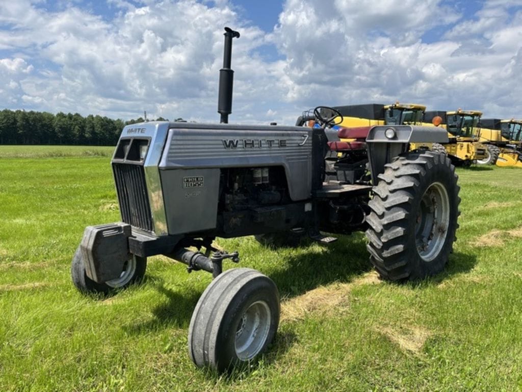 White 2-85 Equipment Image0