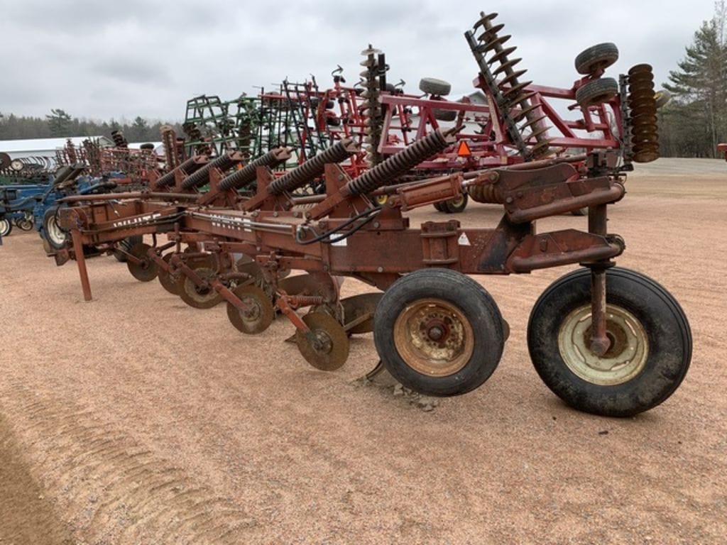 Main image White 588