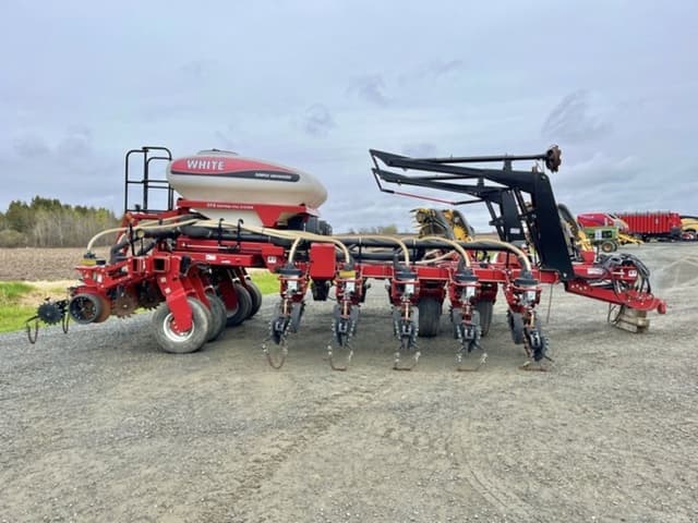 Image of White 8516 equipment image 2