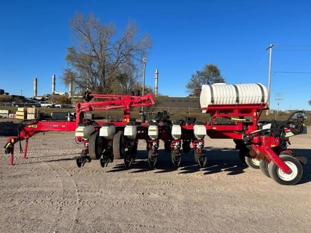 Image of White 8816 equipment image 1