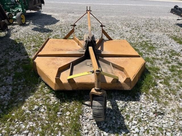 Image of Woods Cadet 84 equipment image 2
