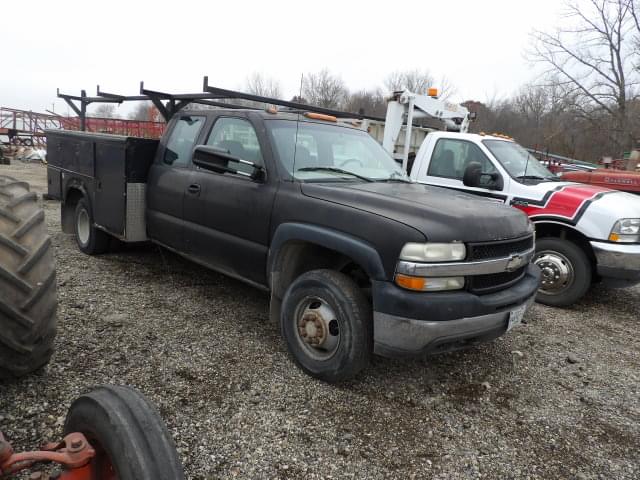 Image of Chevrolet 3500 equipment image 1