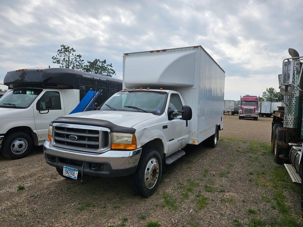 Image of Ford F-550 Primary image