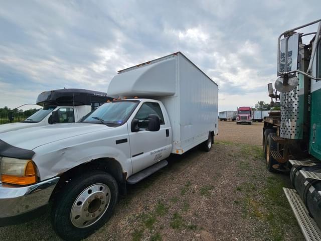 Image of Ford F-550 equipment image 1