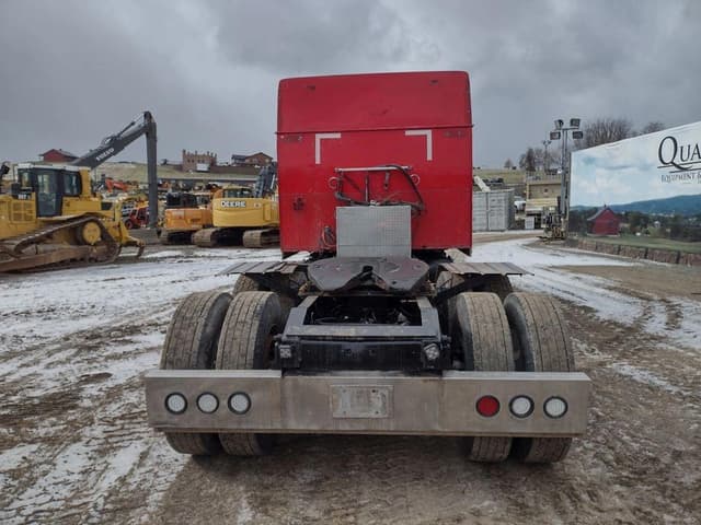 Image of International 9900I equipment image 3