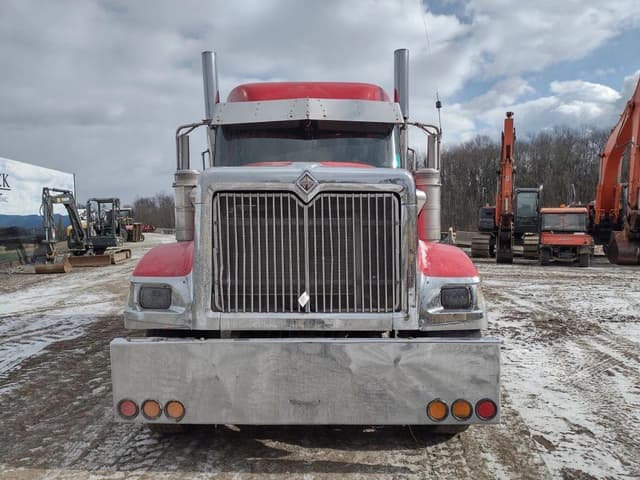 Image of International 9900I equipment image 1