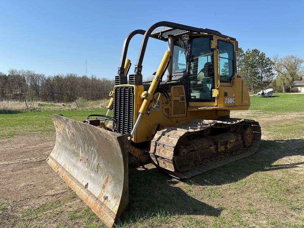 Image of John Deere 750C Primary image