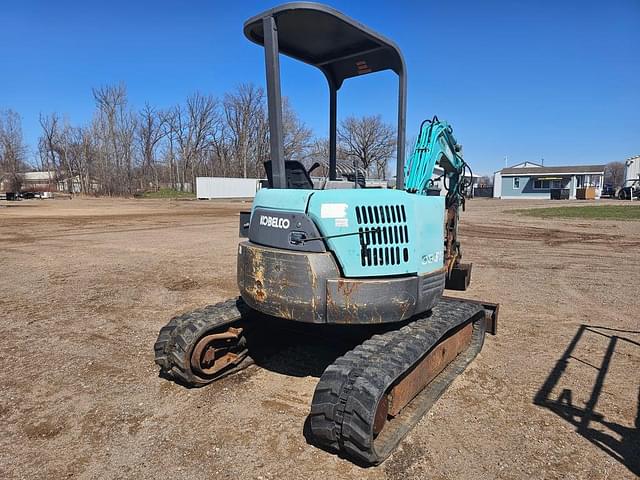 Image of Kobelco 135SR equipment image 4