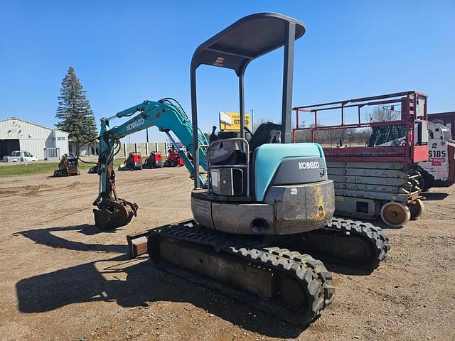 Image of Kobelco 135SR equipment image 2