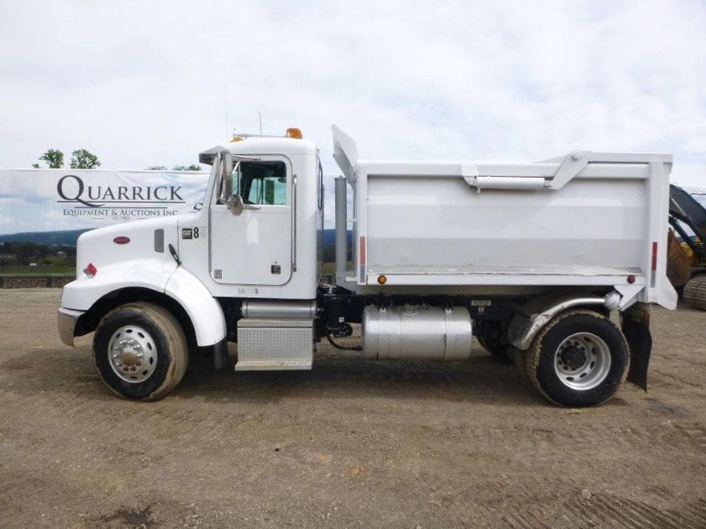 Image of Peterbilt 330 Primary image