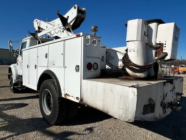 Image of International 4700 equipment image 1