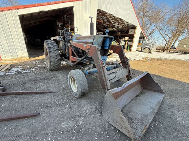 Image of Ford 5000 equipment image 1