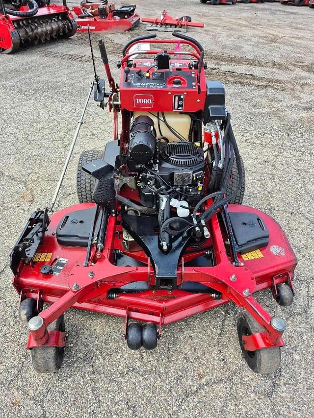 Image of Toro Grandstand MULTI FORCE equipment image 4