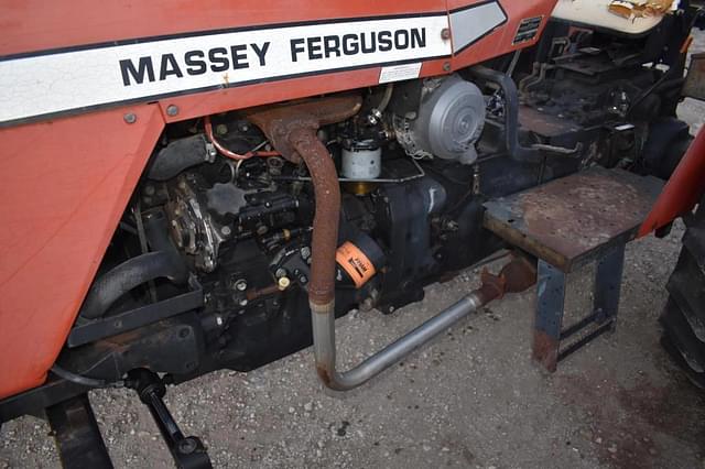 Image of Massey Ferguson 451 equipment image 3