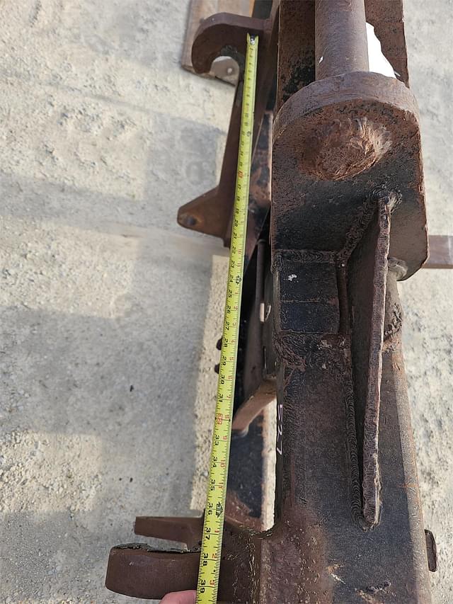 Image of Undetermined Pallet Forks equipment image 4