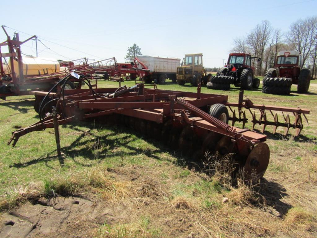 Image of International Harvester 480 Primary image