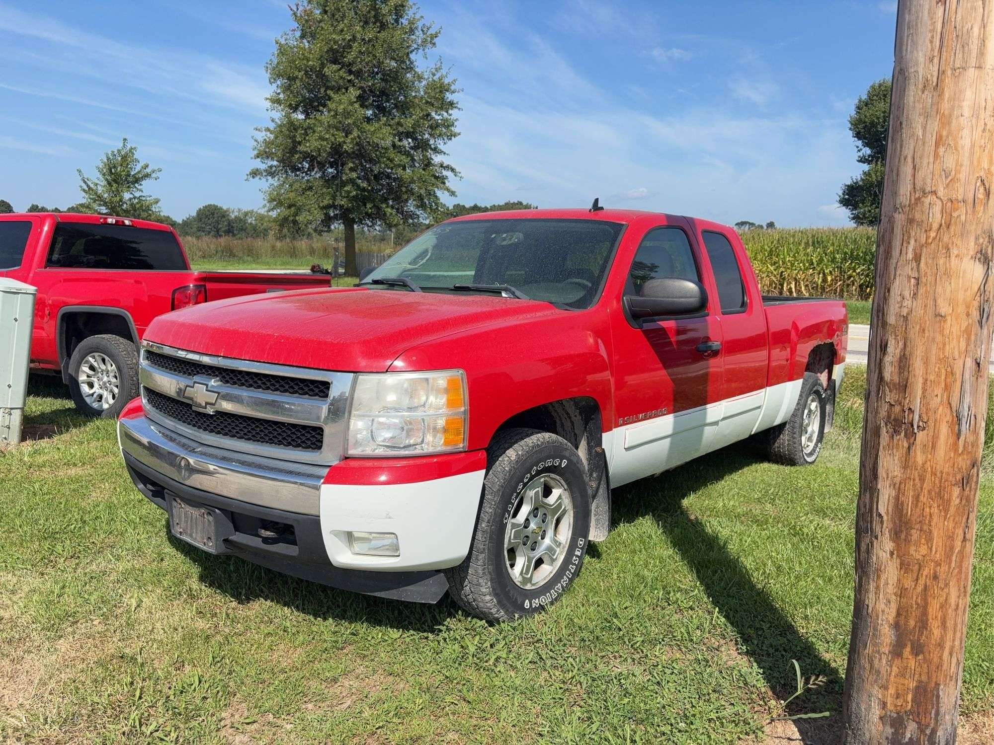 2008 Chevrolet 1500 Equipment Image0