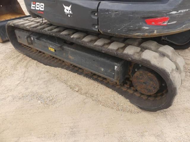 Image of Bobcat E88 equipment image 4