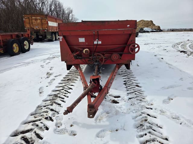 Image of New Holland 195 equipment image 1