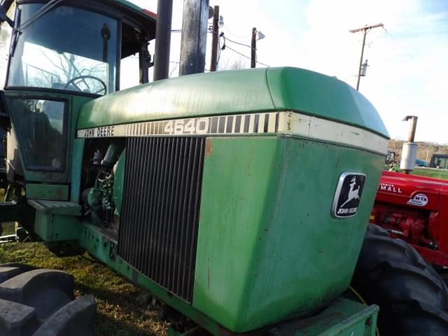 Image of John Deere 4640 equipment image 2