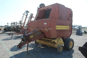 Main image New Holland 650