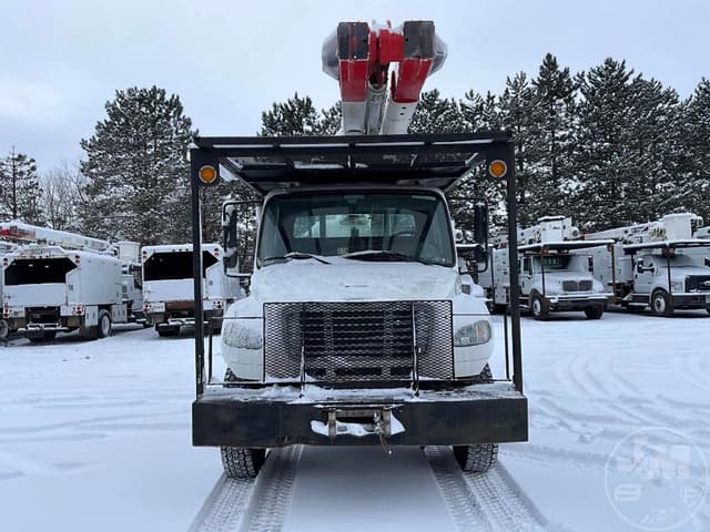 Image of Freightliner M2 equipment image 1