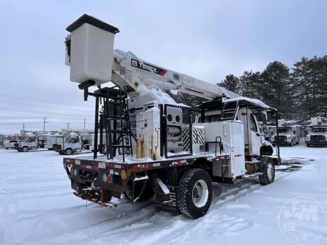 Image of Freightliner M2 equipment image 4