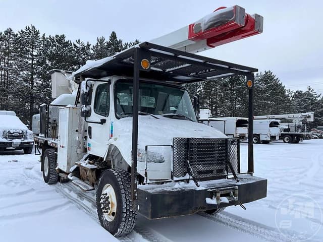 Image of Freightliner M2 equipment image 2