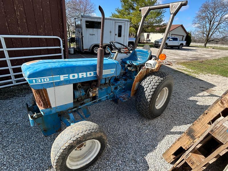Image of Ford 1310 Image 1