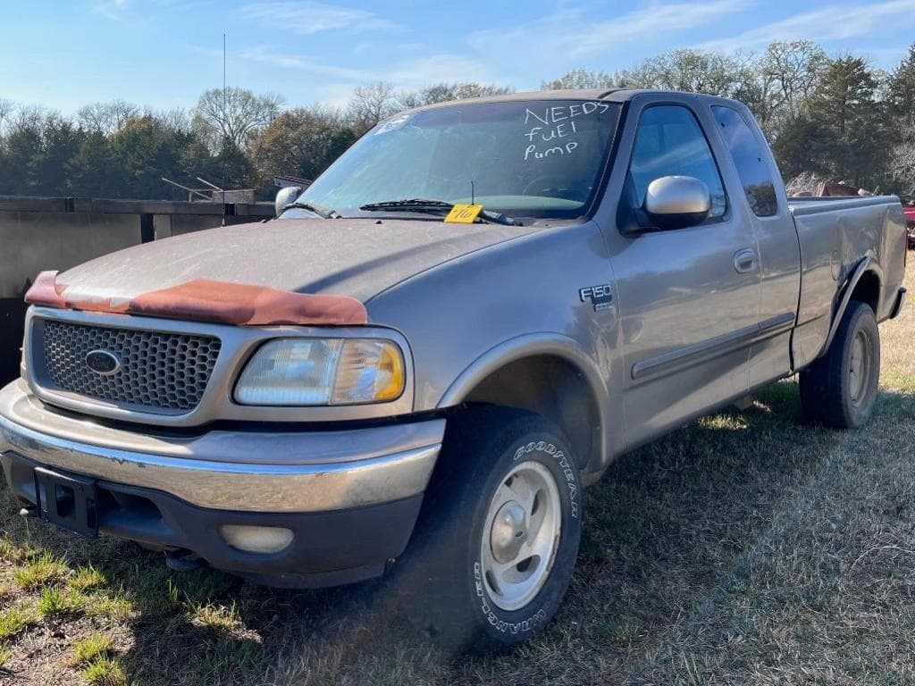 Image of Ford F-150 Primary image
