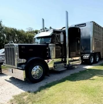 Main image Peterbilt 379