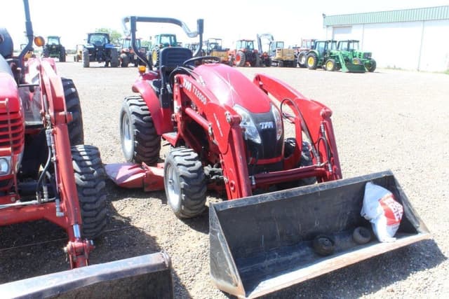 Image of TYM T233 equipment image 3