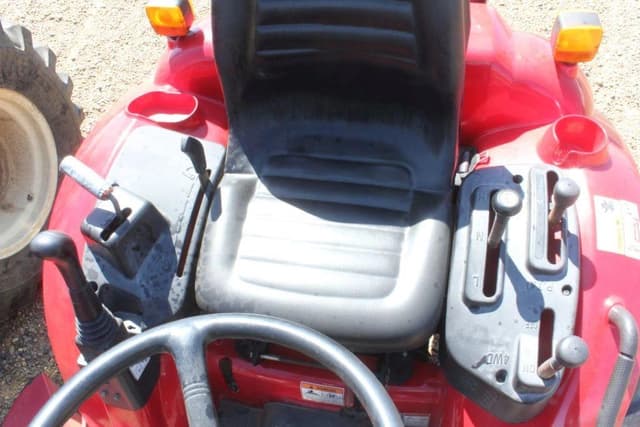 Image of TYM T233 equipment image 4