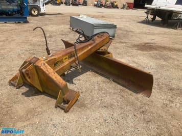 Main image Rhino 1400