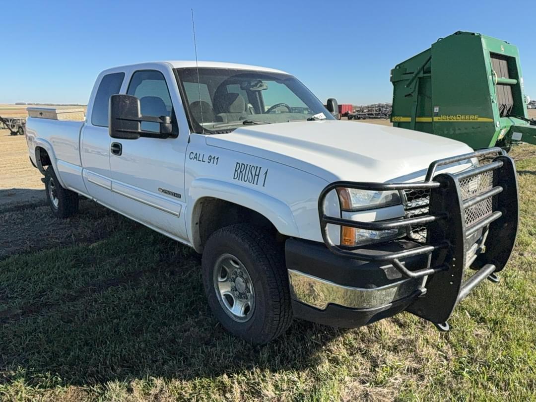 Image of Chevrolet 2500HD Primary image