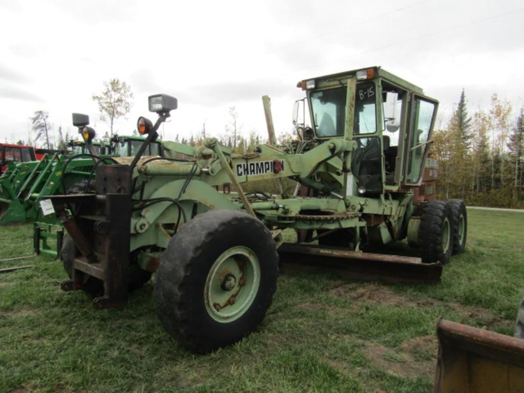 Champion 720A Equipment Image0