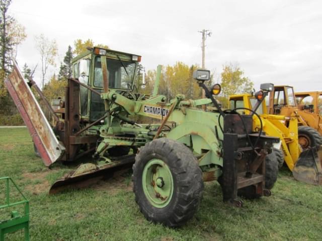 Image of Champion 720A equipment image 1