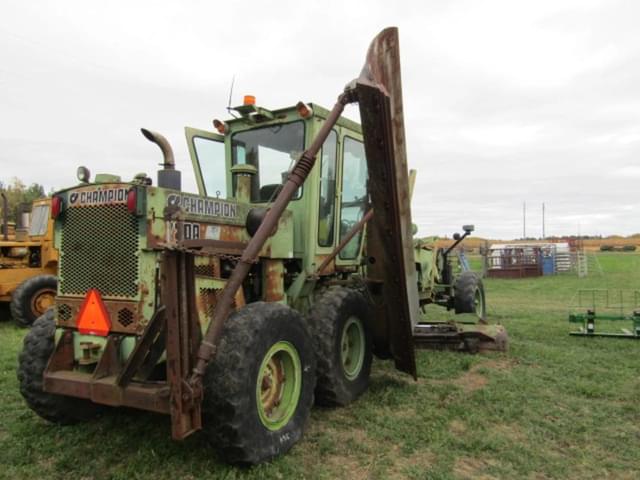 Image of Champion 720A equipment image 4