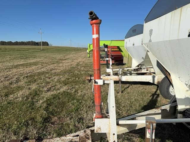 Image of Willmar 500 equipment image 4