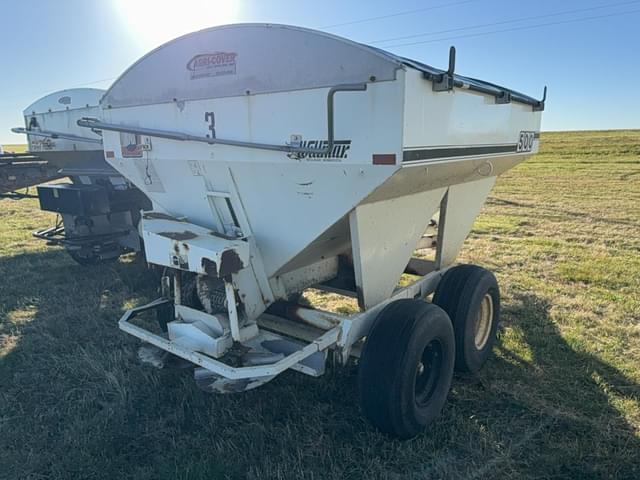 Image of Willmar 500 equipment image 1